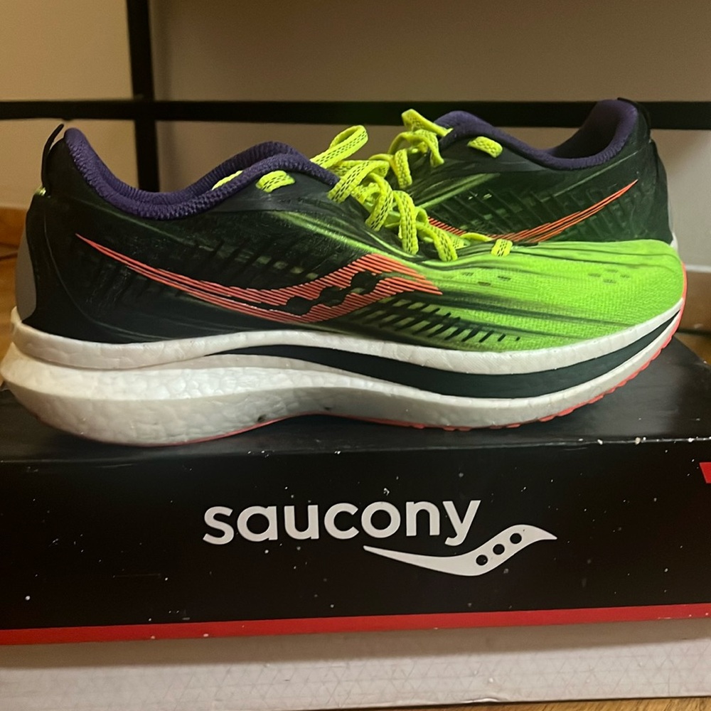Saucony Endorphin Speed 2